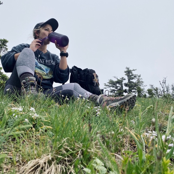 Whispering Lavender! On the trails of the unknown, looking for a new home. - Picture 6 of 8